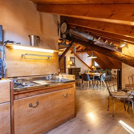 L'atelier, Artistc Apartment, Ac Wifi, Garage, Arona, By Guestaly Апартаменты *