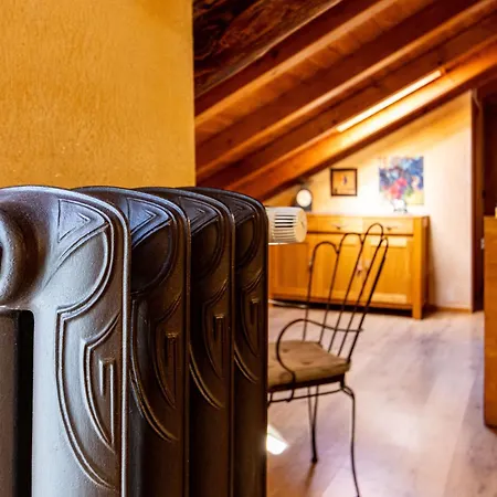 L'atelier, Artistc Apartment, Ac Wifi, Garage, Arona, By Guestaly Appartamento
